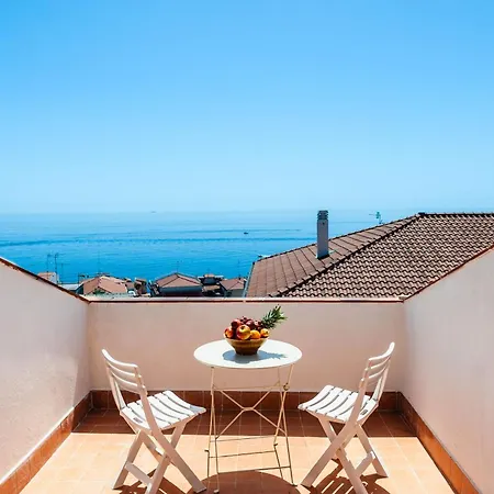 Apartment Sea View Paradise *
