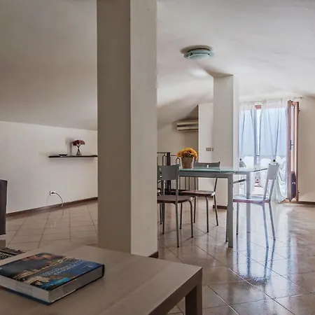 Sea View Paradise Apartment Aci Castello